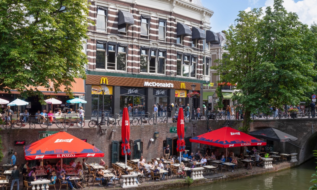 McDonalds scented billboards netherlands