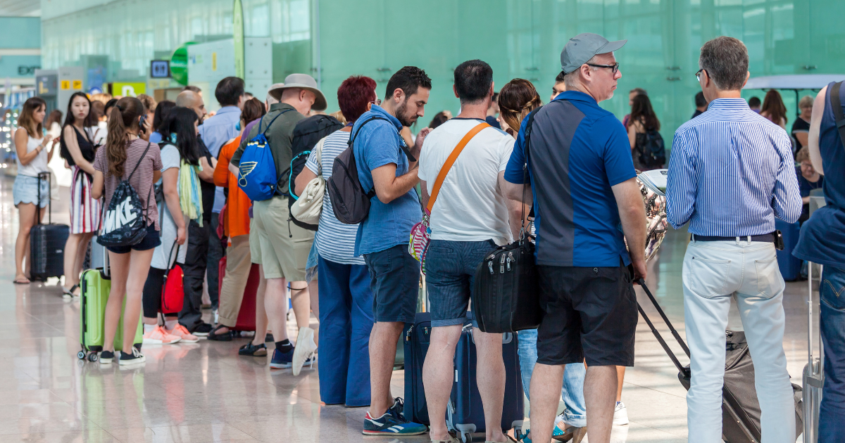 Airports brace for summer delays as EU rejects calls to pause EES