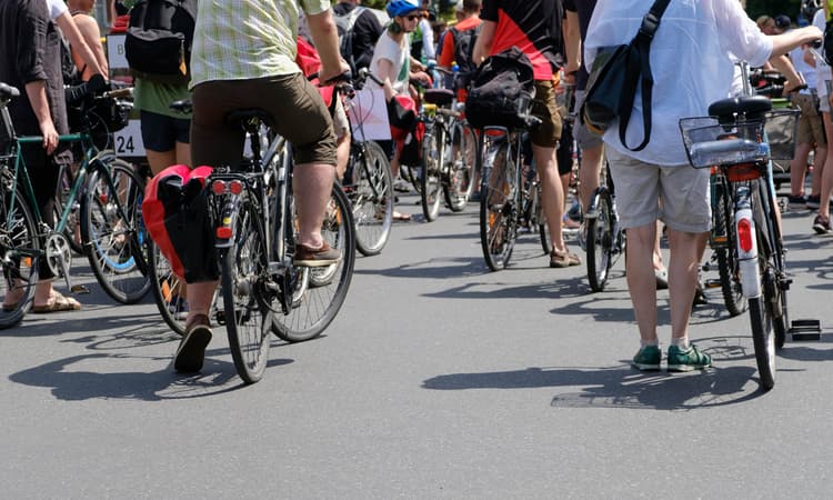 Cycling activists planning to block Zurich motorway during World Car Free Day