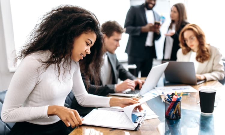 Top 8 reasons you should do an executive MBA