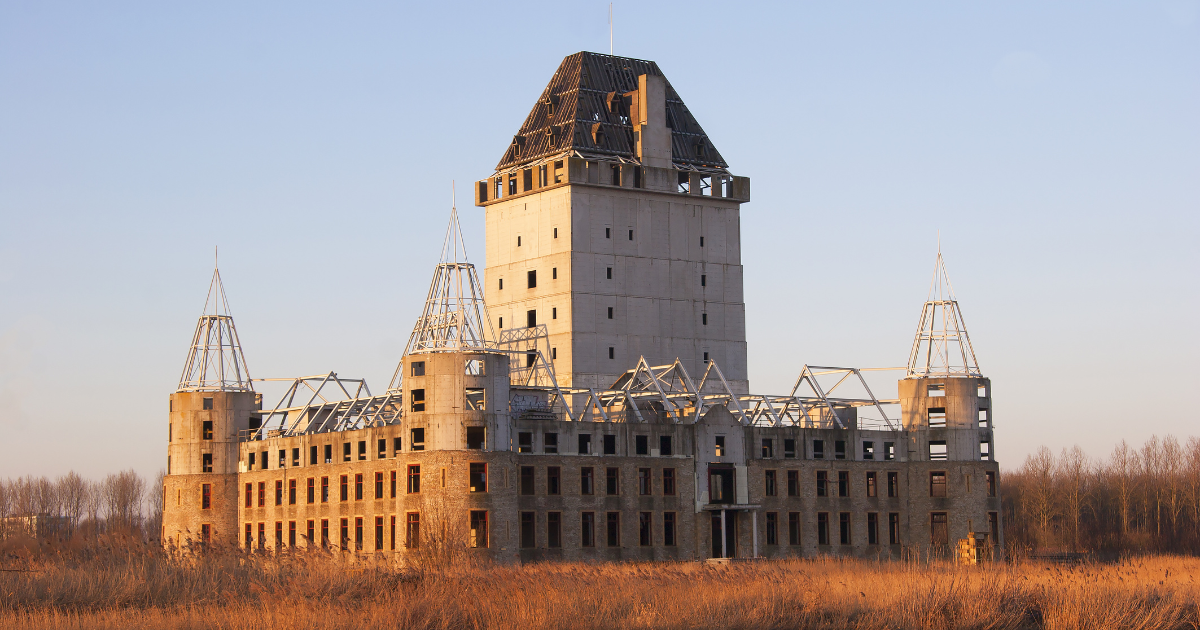 Almere Castle ruins to be demolished for 650 new homes