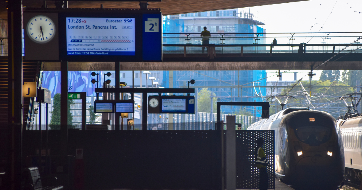 Eurostar issues "do not travel" warning for London-Amsterdam route