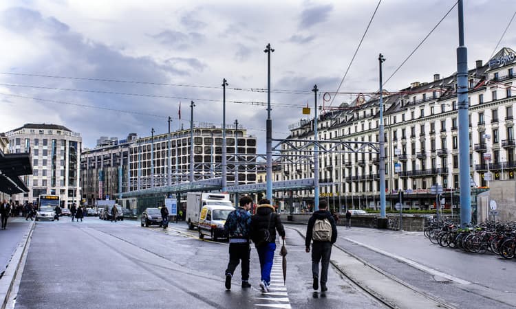 Geneva offers 1.000-franc payment to young unemployed people
