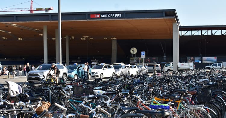 Brand-new cycling tunnel under Zurich HB to open on May 22