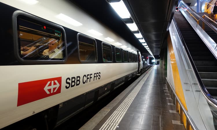 SBB to expand early morning train services to Geneva Airport