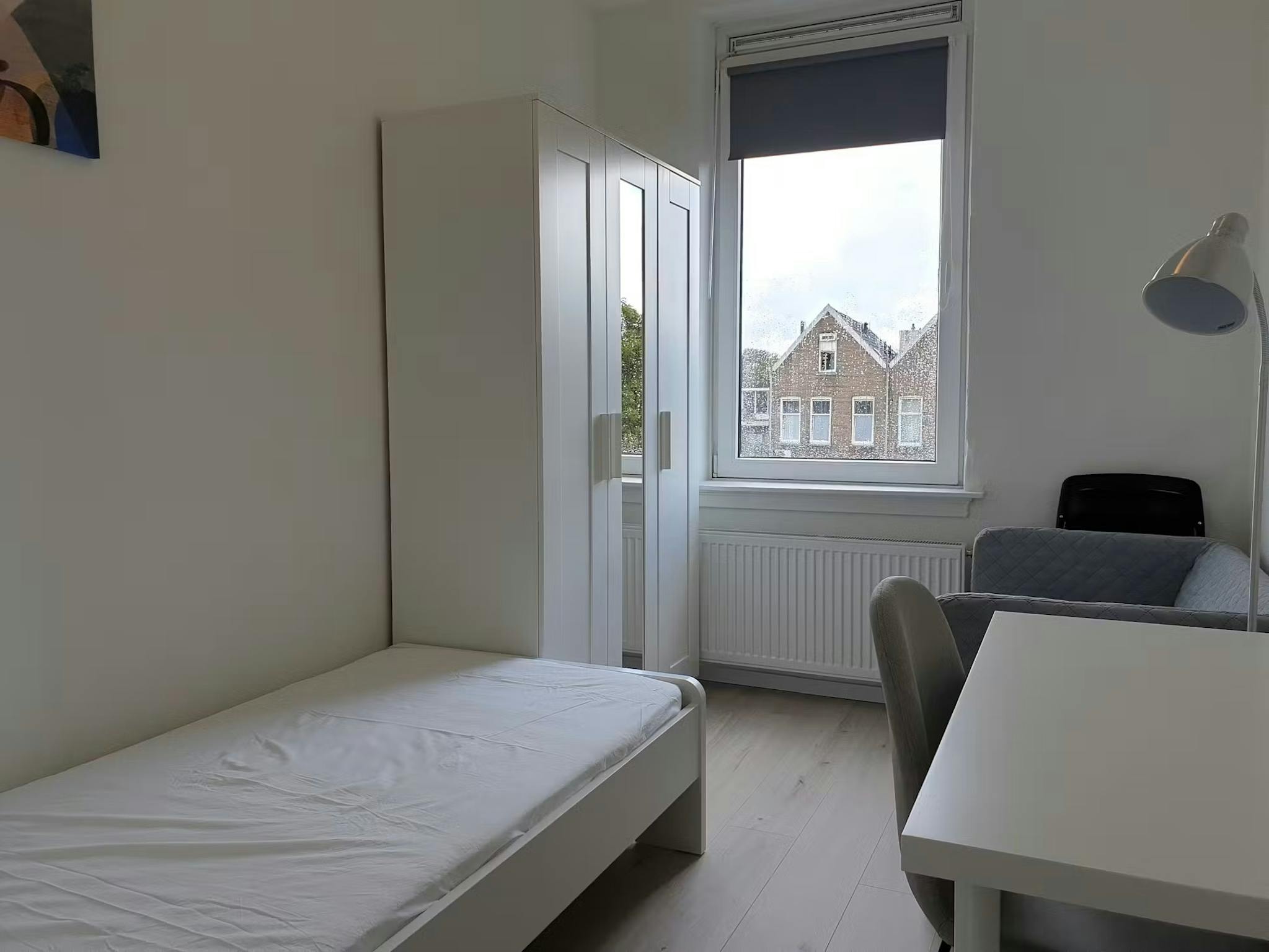 Apartment, Dorpsweg, Rotterdam