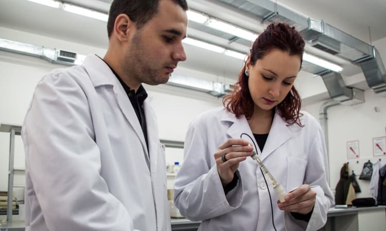 Internationals drive surge in number of PhD students in Switzerland