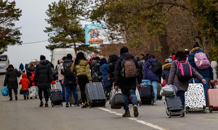 Switzerland to house up to 300.000 Ukrainian refugees in the next year alone