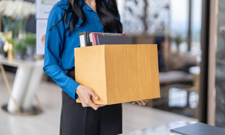 Woman fired the day she returned from Swiss maternity leave wins lawsuit