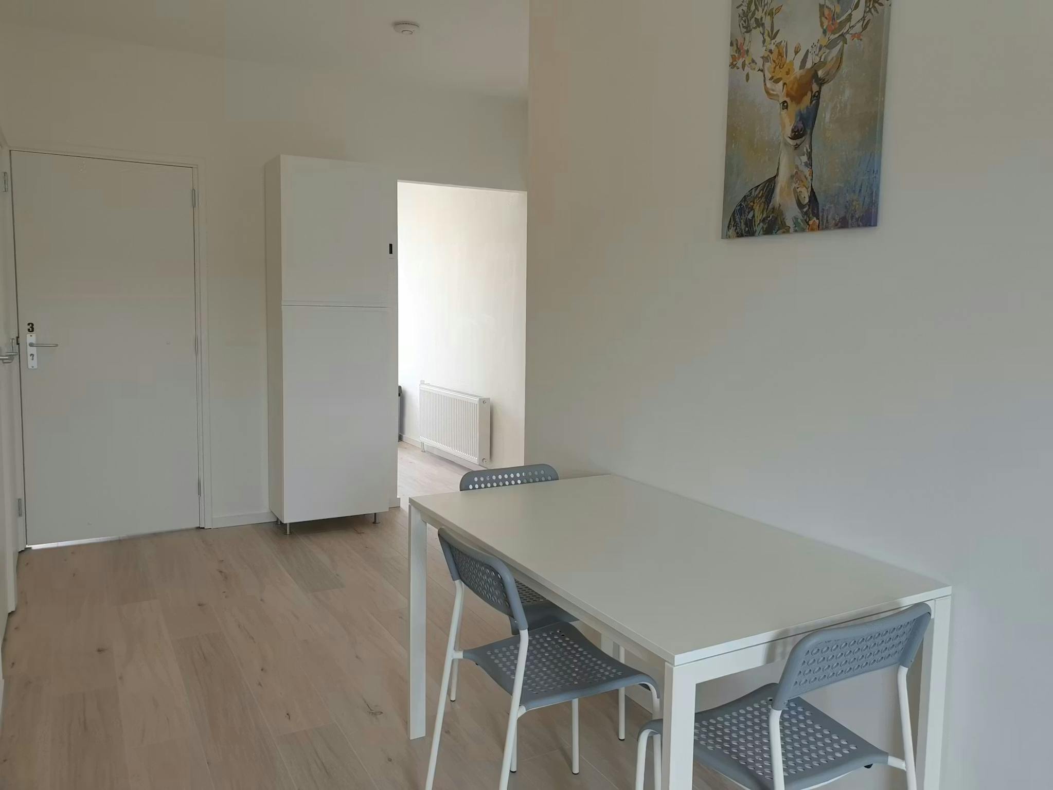 Apartment, Dorpsweg, Rotterdam