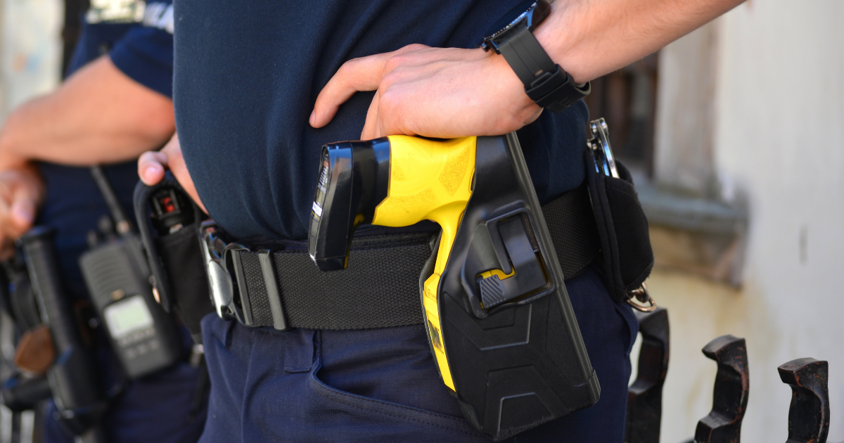 Switzerland to equip transport police with tasers amid rising violence on trains