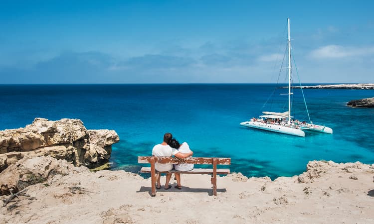 People in Switzerland to splash the cash on summer holidays, study finds