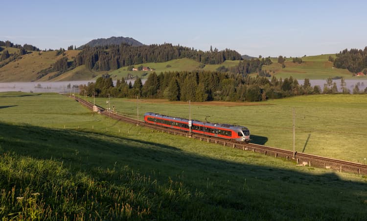Swiss train service from Zurich gets lost on its way to Chur