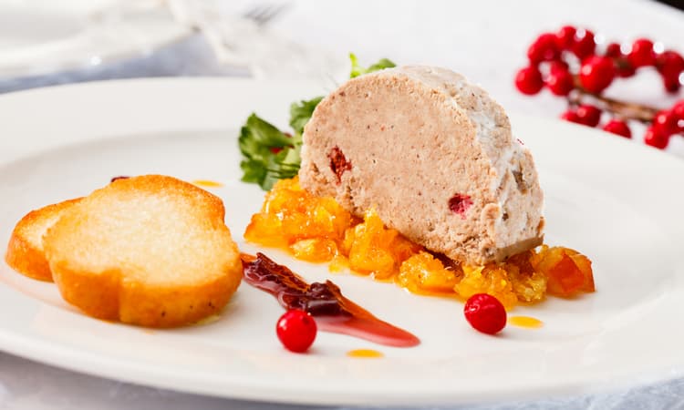 Why are plans to ban foie gras so controversial in Switzerland?