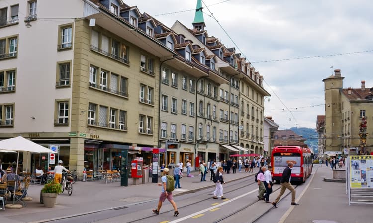 Universal basic income to be trialled in Bern: What you need to know