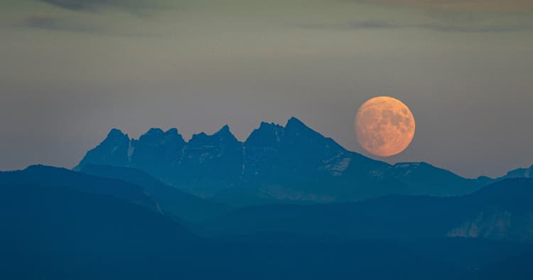 Lowest full moon in over 18 years to shine above Switzerland on June 11
