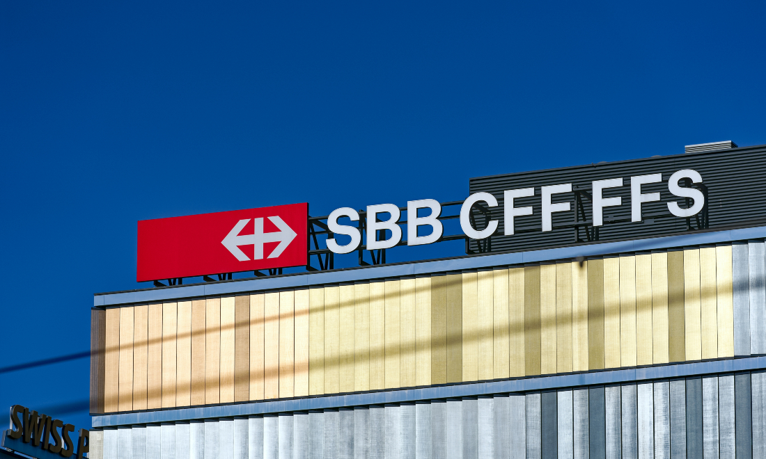SBB accidentally invites 13.000 people to cocktail party