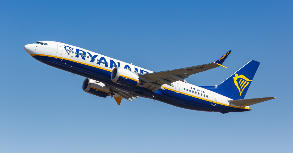 Ryanair cuts winter schedule and warns of 2027 fare hikes