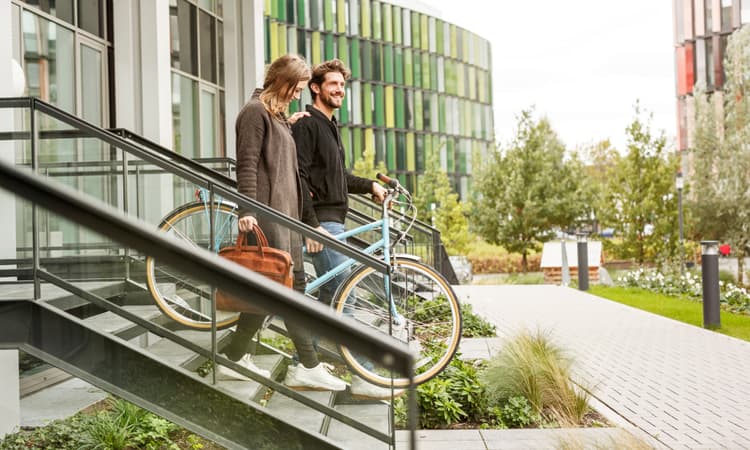 Help manage your health and wellbeing in Switzerland with Cigna insurance