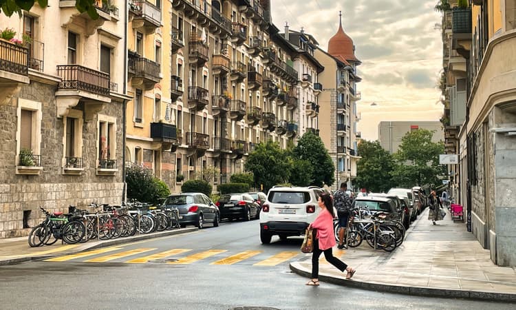 How much of your salary should you spend on rent in Switzerland?