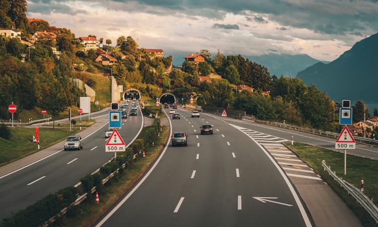 Thousands of speeding fines given to non-Swiss cars in Geneva remain unpaid