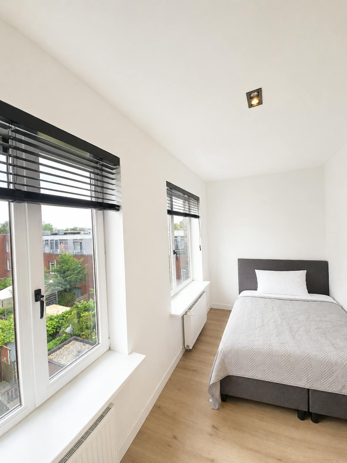 Apartment, Kruizemuntstraat, Rotterdam
