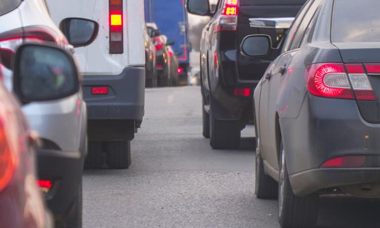 Renovate Switzerland: Why are people blocking Swiss roads and motorways?