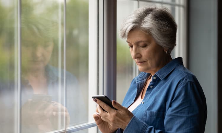 Emergency alerts in Switzerland could be sent via text under new plans