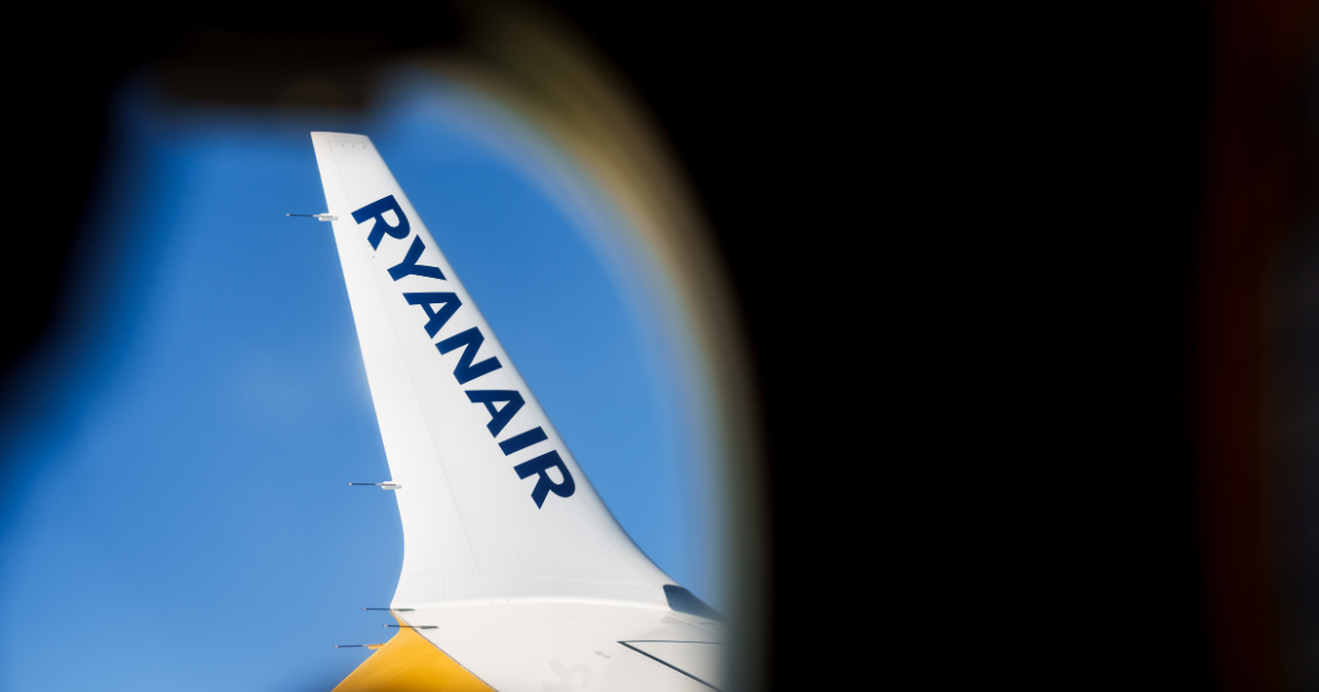 Ryanair Window Accident