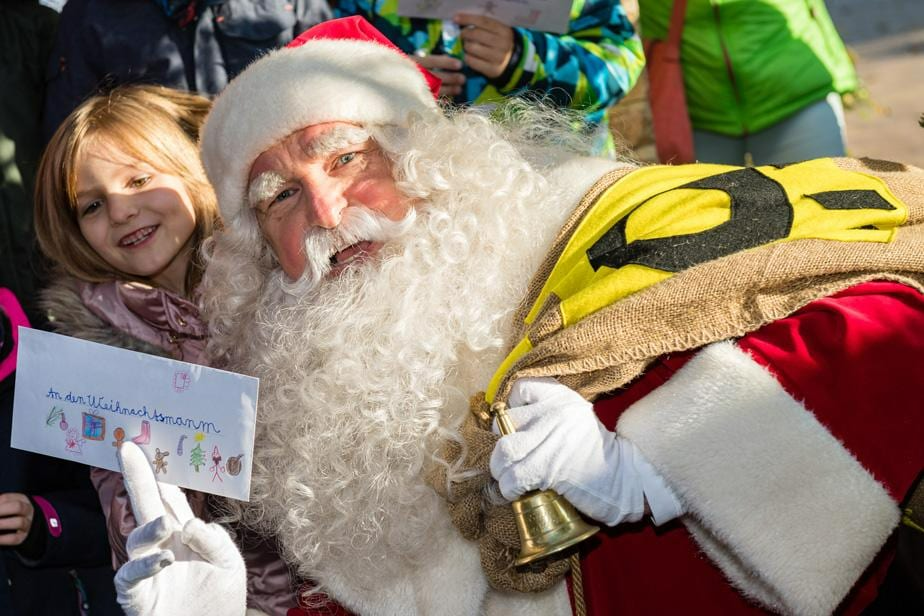 How to send a letter to Santa in Germany