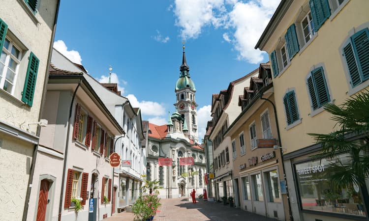The best places for expats to live when working in Zurich