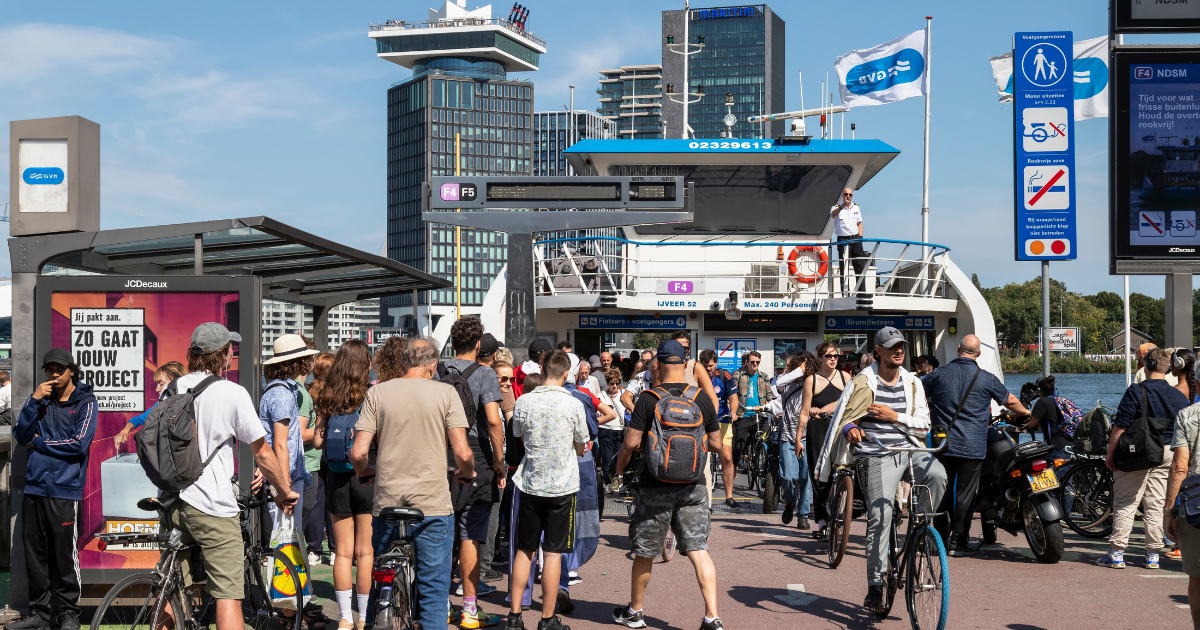Amsterdam-Noord cut off as ferry workers to join 24-hour strike