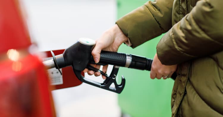 Petrol and diesel prices in Switzerland fall to 4-year low