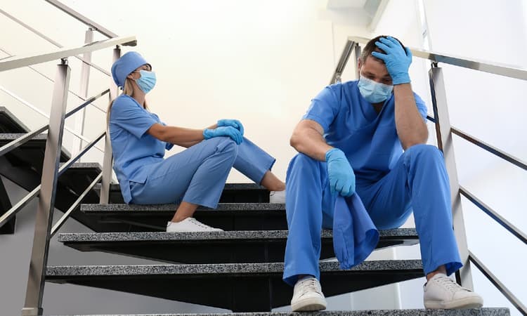 Switzerland’s health workers want better working conditions