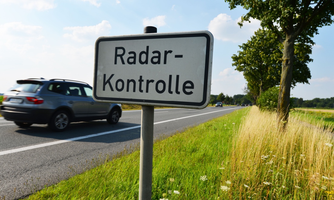 speed camera sign in germany