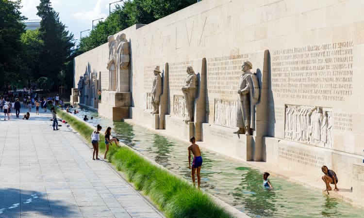 Geneva will have the same climate as southern Italy by 2090, official claims