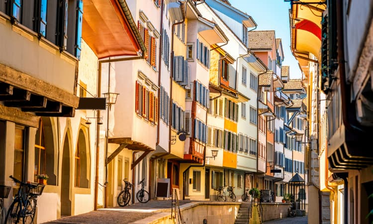 Record low number of homes available to rent in Switzerland