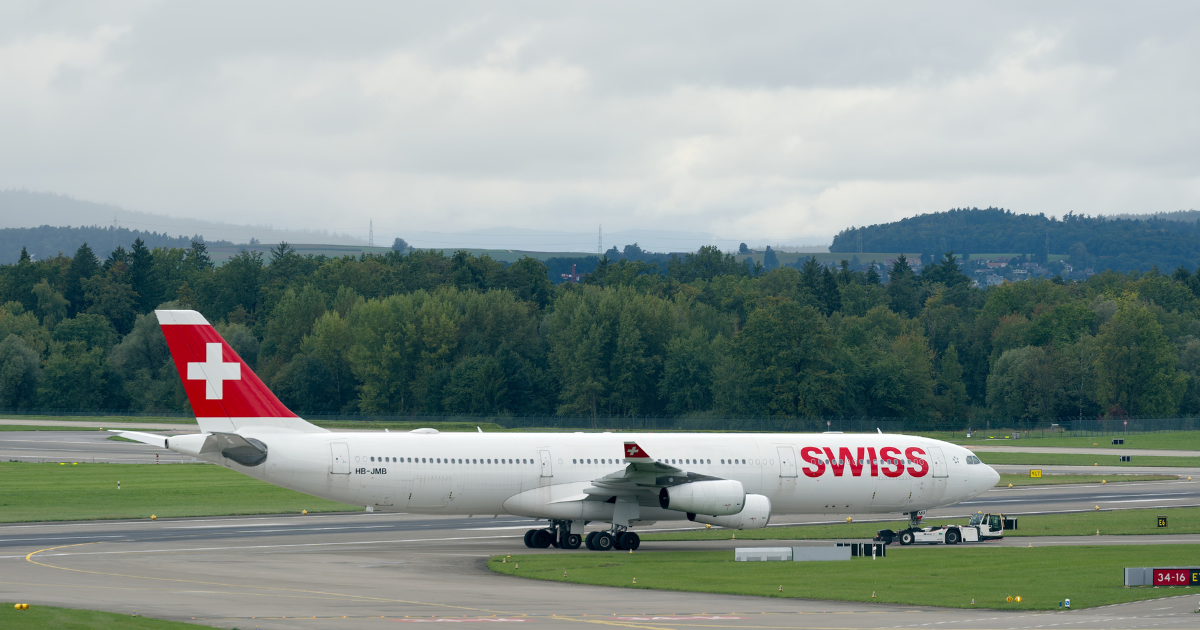 SWISS donates last Airbus A340-300 to the Swiss Museum of Transport