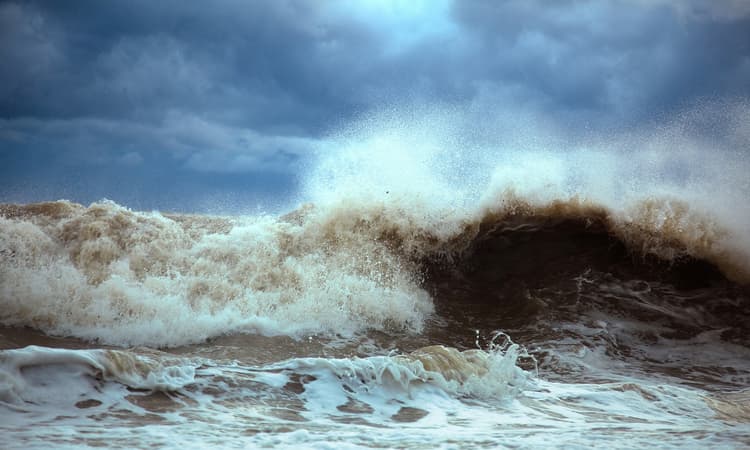 Was there really a tsunami-like wave on Lake Geneva in the 6th century?