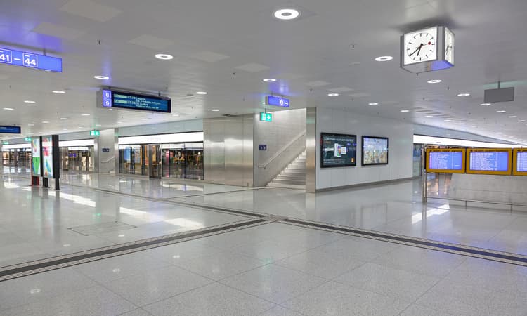 Why do parts of Zurich HB stink so badly?