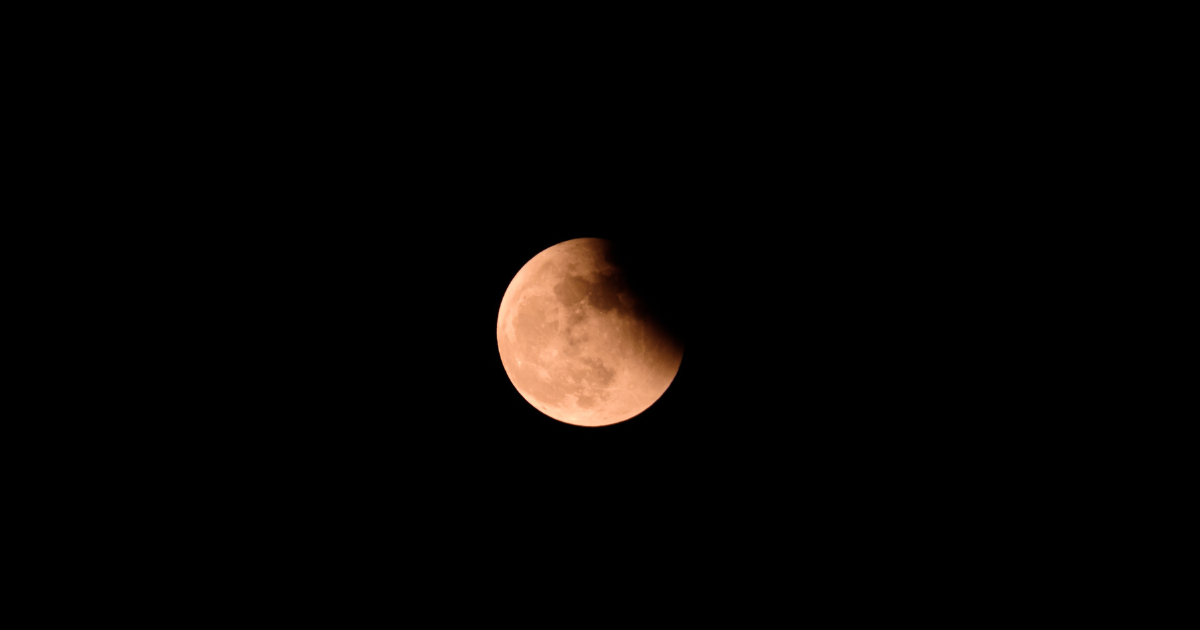 How to watch the partial lunar eclipse in Switzerland on Friday