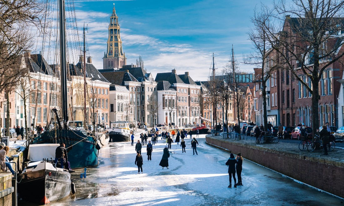 Oops! KLM uses photo of Groningen in article about Amsterdam - Main image / Thumbnail (1100 x 660)