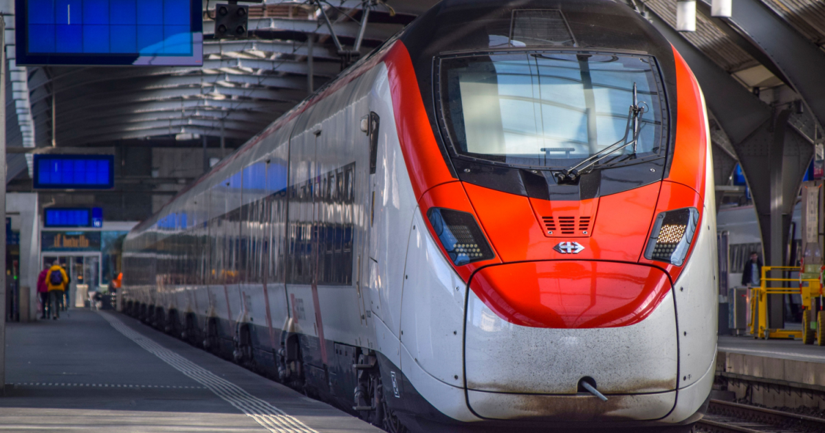 Swiss trains reach record high punctuality