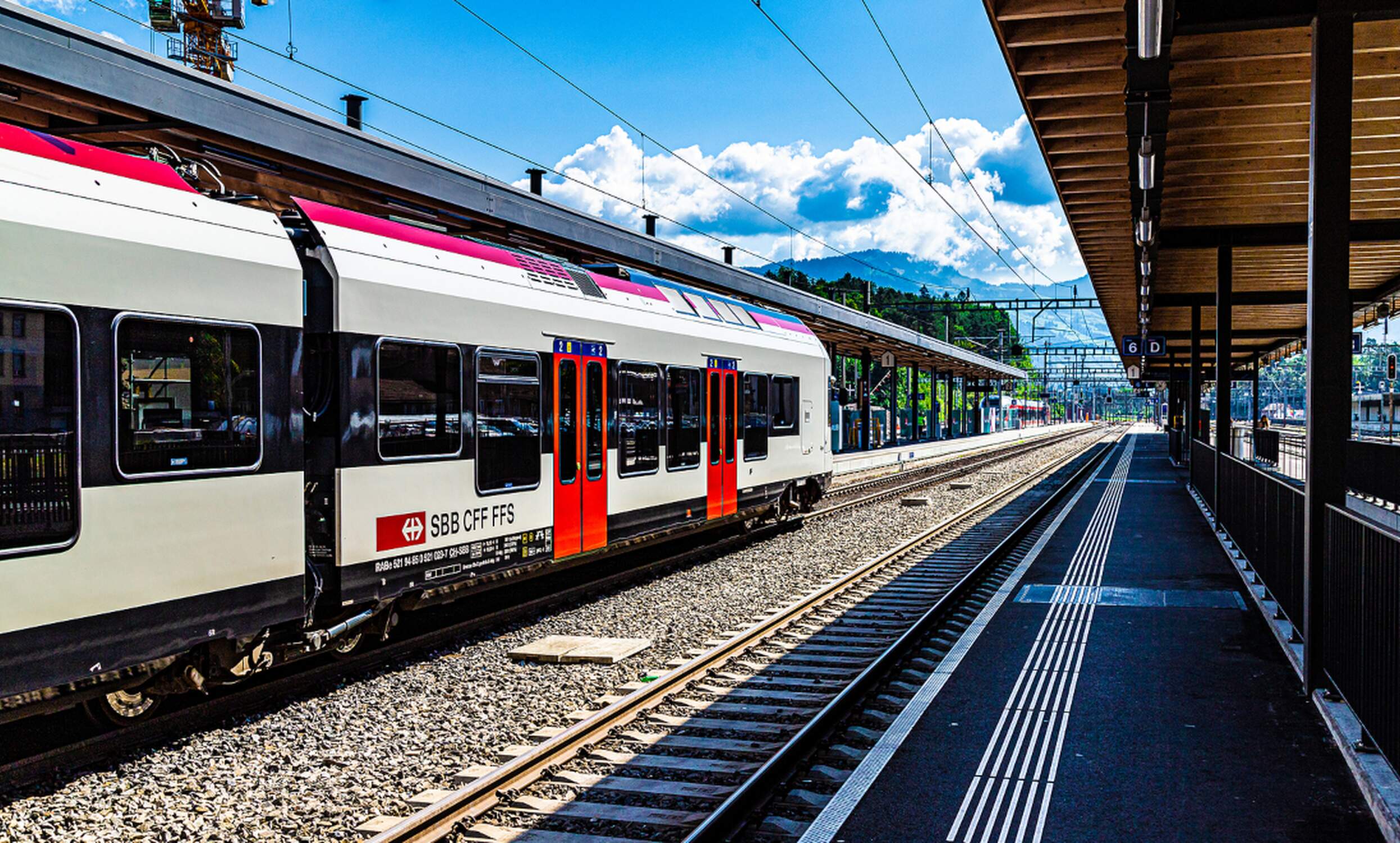 SBB to offer more services instead of reducing journey times