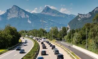 Too many vans on Swiss roads as government promises higher taxes